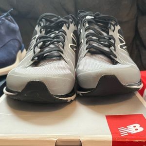 New balance size 11 grey/black